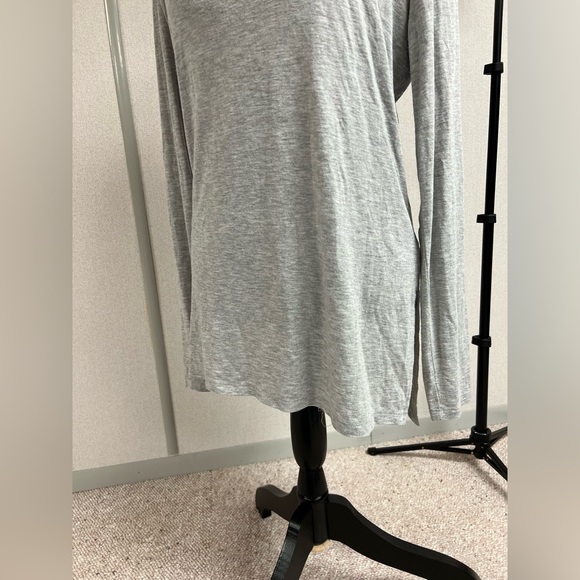 Athleta long sleeve - Picture 3 of 7